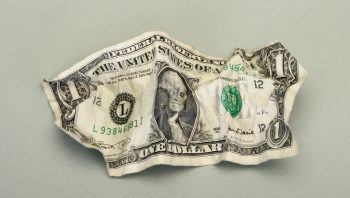 cash carries dangerous pathogens